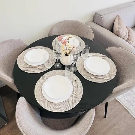 In&p - Location 大特尔诺沃